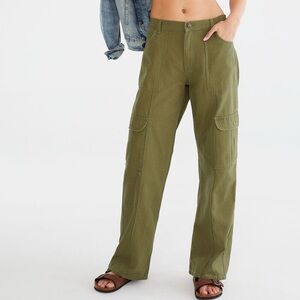 Aeropostale Mid-Rise Utility Cargo Pants